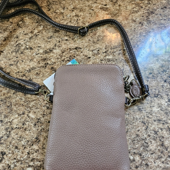 Chala Cat Crossbody - Picture 2 of 3